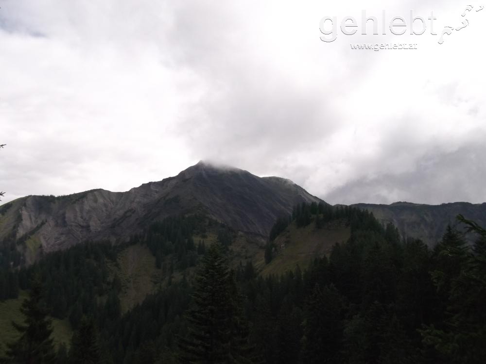 Blick zum Hohen Freschen und Valüragrat.