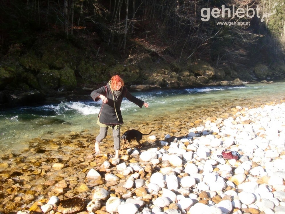 Alina ist ein eiskalter Fluss ziemlich egal.