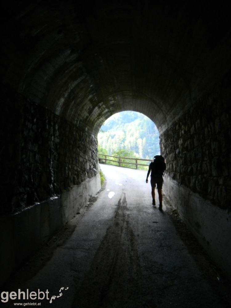 Augstenberg, Liechtenstein - Tunnel an der Buder-Höhe