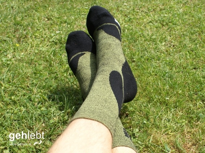 Aber, aber...die Socken sind ja nicht zum Liegen gedacht.
