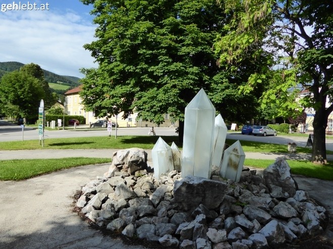 Achtung: Großer Bergkristall in Reichenau gesichtet.