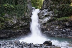 Georgien - Black Grouse Wasserfall